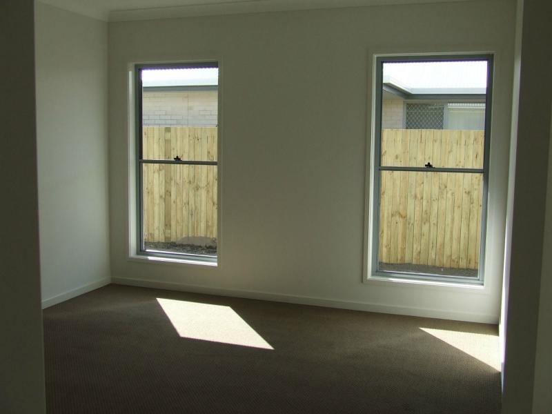 111 Central Green Drive, Narangba QLD 4504