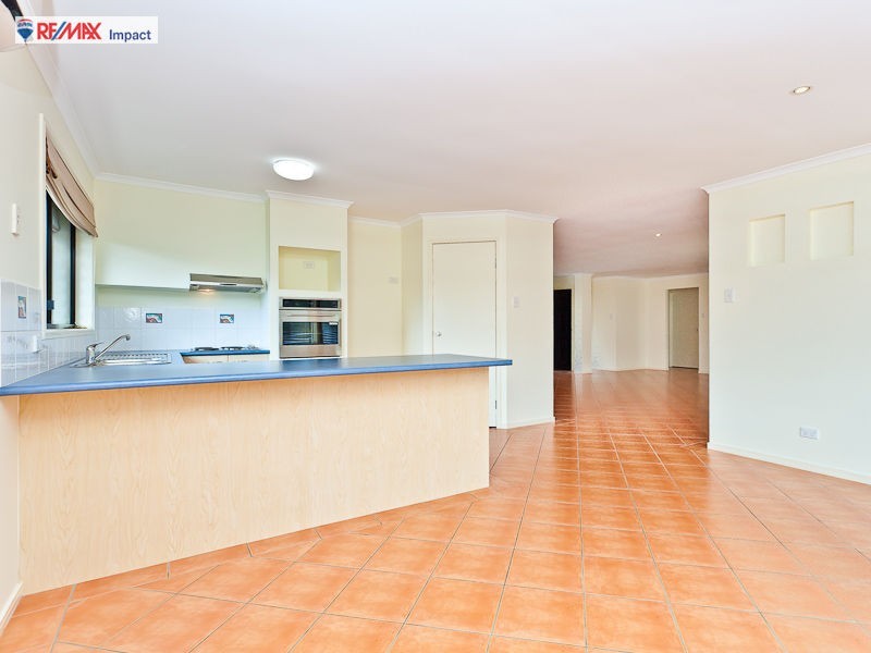 28 Palmer Place, Narangba QLD 4504