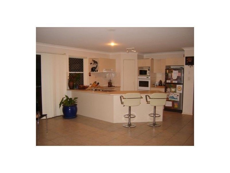 17 Sommerset Court, Narangba QLD 4504