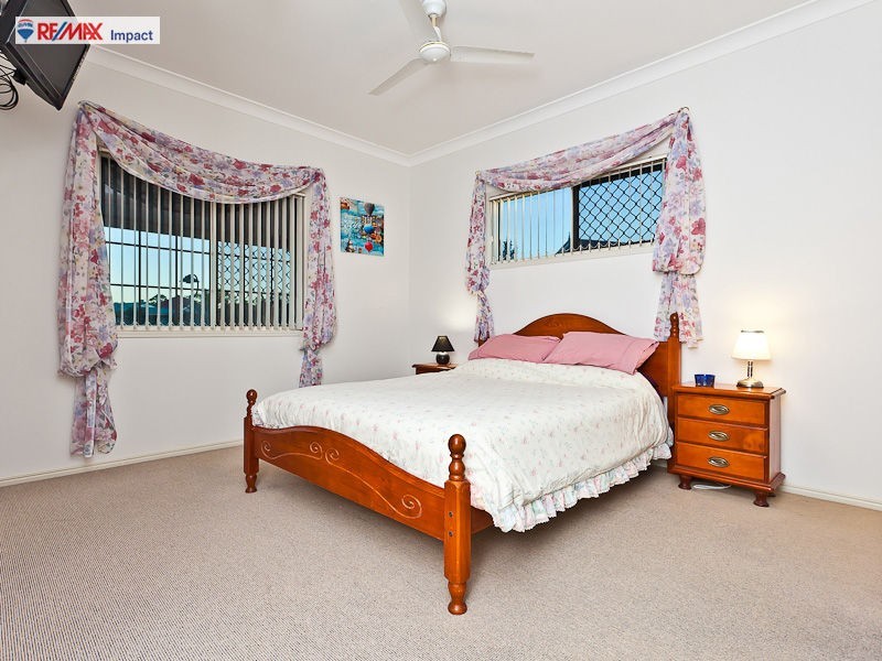 5 Oxenfoord Court, Narangba QLD 4504