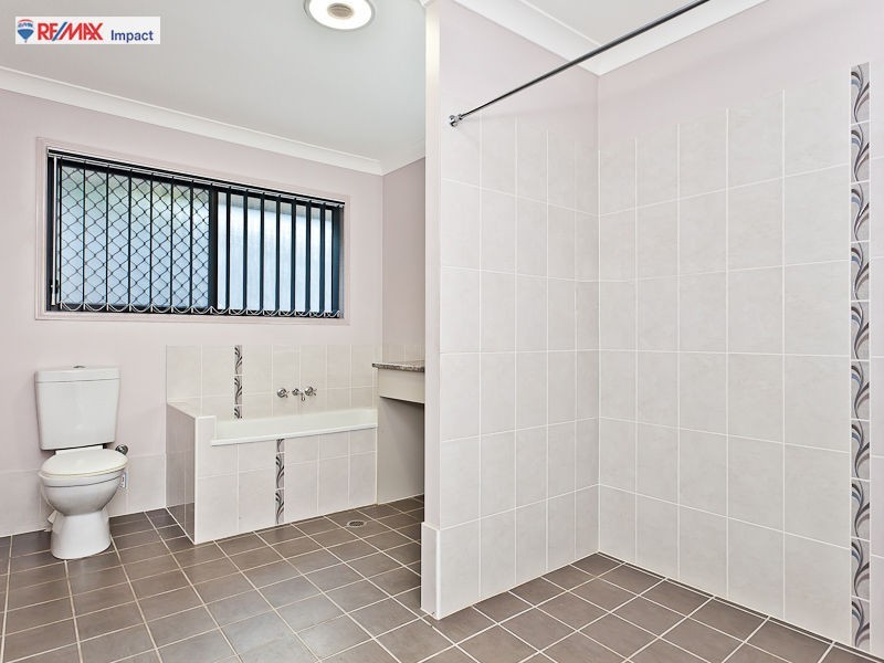 9 Ashbrook Drive, Morayfield QLD 4506