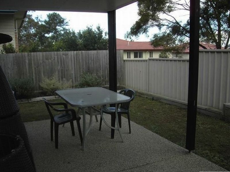 4/7 Slater Avenue, Lawnton QLD 4501