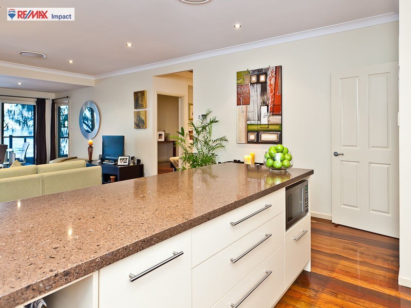 127 Biggs Avenue, Beachmere QLD 4510