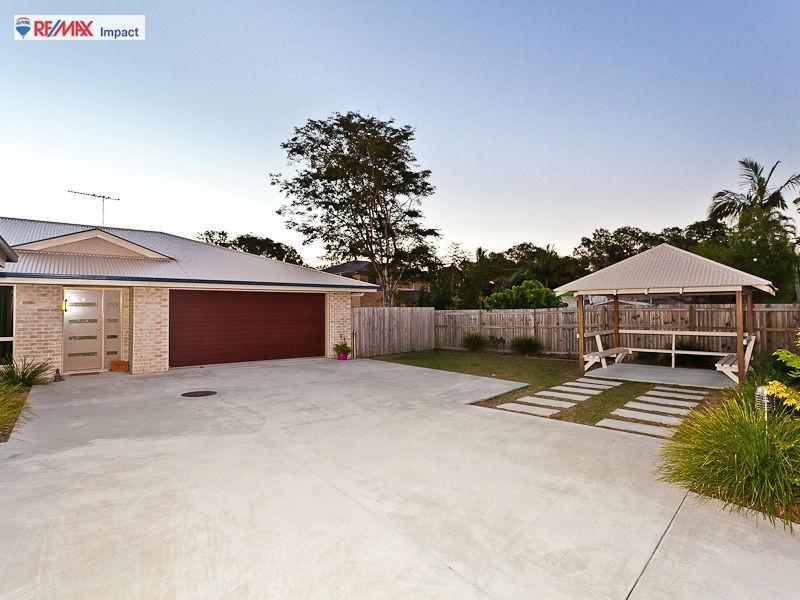 12 Second Avenue, Beachmere QLD 4510