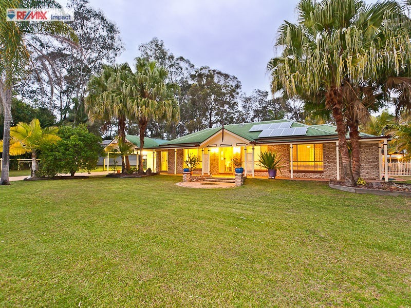 20-24 Barrington Place, Caboolture QLD 4510