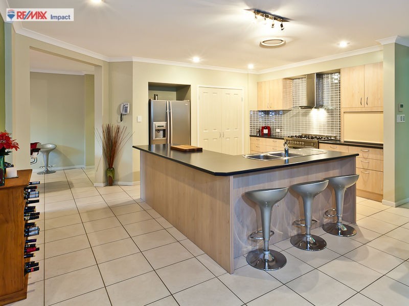 23 Moorhen Court, Narangba QLD 4504