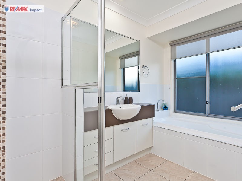 42 Coronata Crescent, Narangba QLD 4504