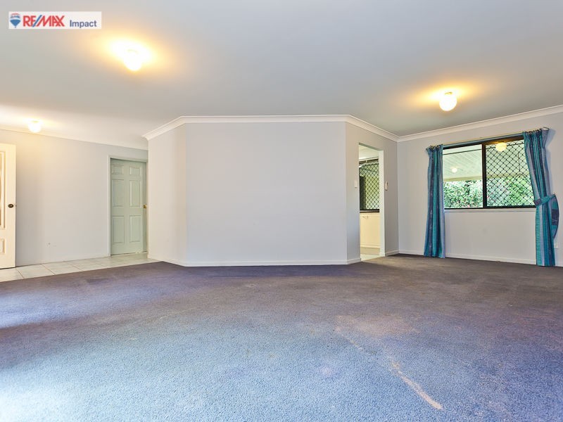 15 SONATA Drive, Warner QLD 4500