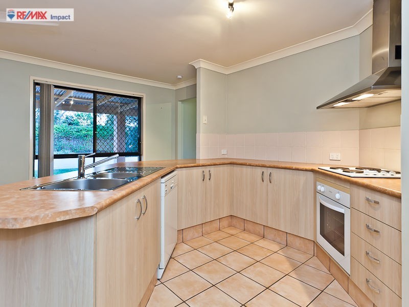 8 Peppermint Court, Narangba QLD 4504