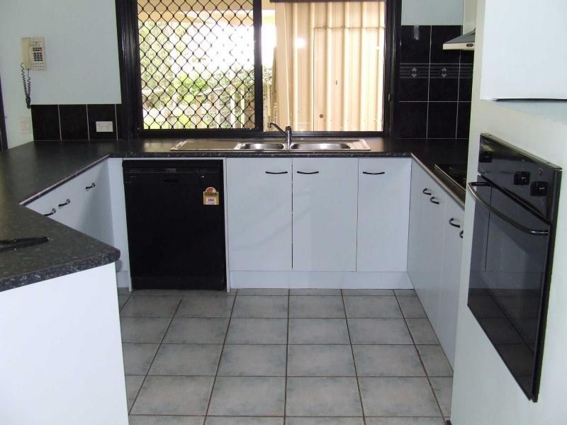 36 PICCABEEN Court, Narangba QLD 4504