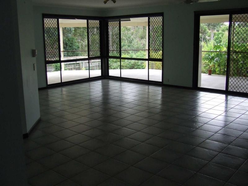 36 PICCABEEN Court, Narangba QLD 4504