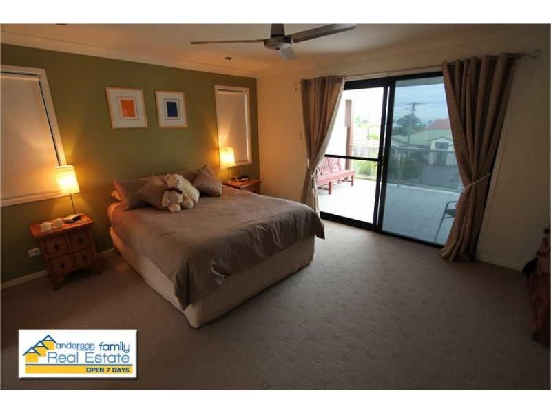 27a Mein Street, Scarborough QLD 4020