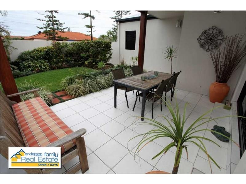 27a Mein Street, Scarborough QLD 4020