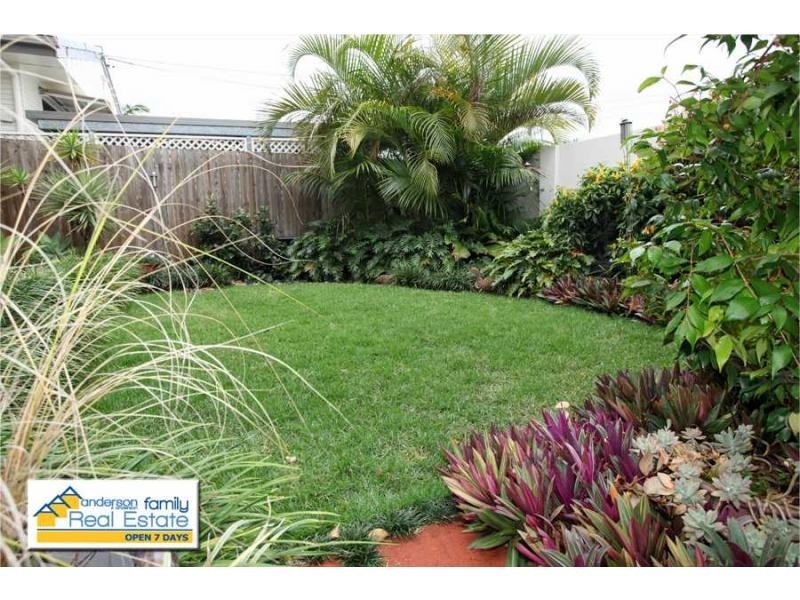 27a Mein Street, Scarborough QLD 4020