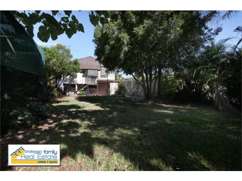 567 Oxley Avenue, Scarborough QLD 4020