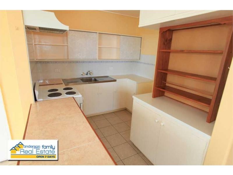 10/40 Prince Edward Parade, Redcliffe QLD 4020