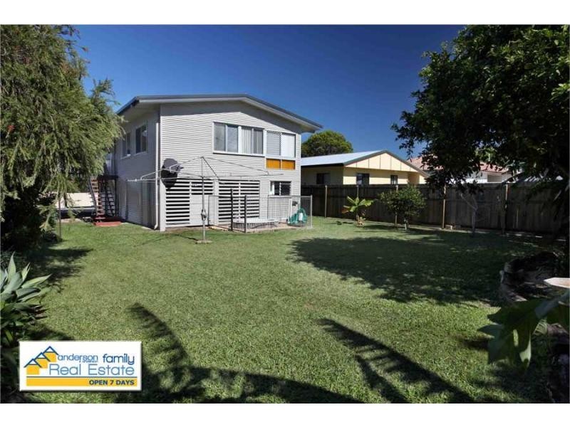 4 Davis Street, Redcliffe QLD 4020