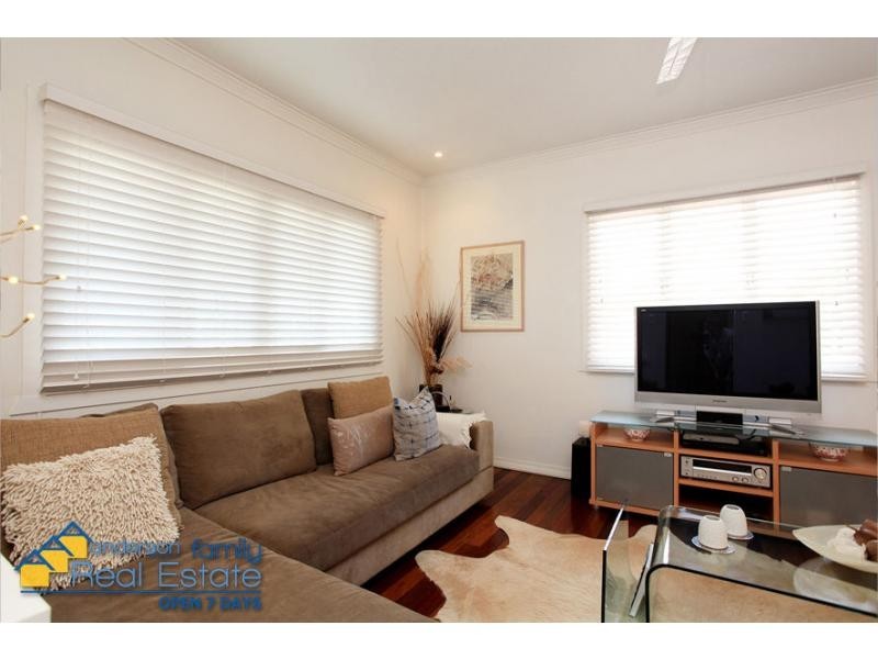 11 Bullard Street, Greenslopes QLD 4120