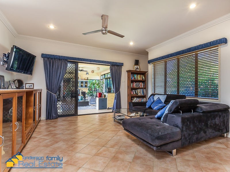 Rothwell QLD 4022