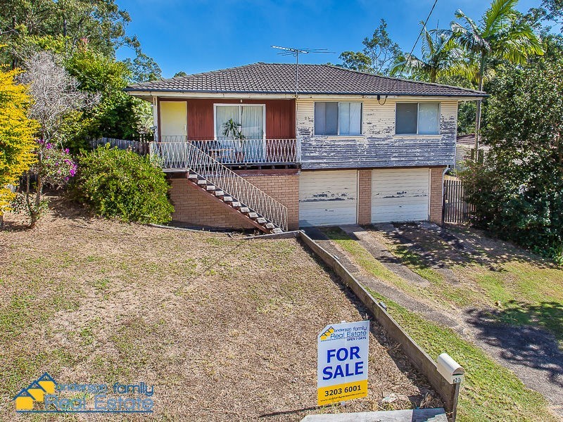 Ferny Hills QLD 4055