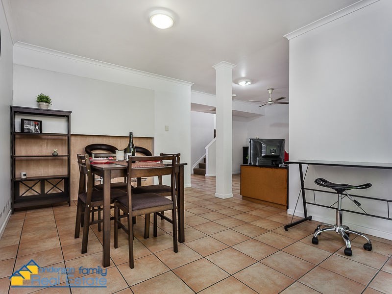 24/45 Barrett Street, Robertson QLD 4109
