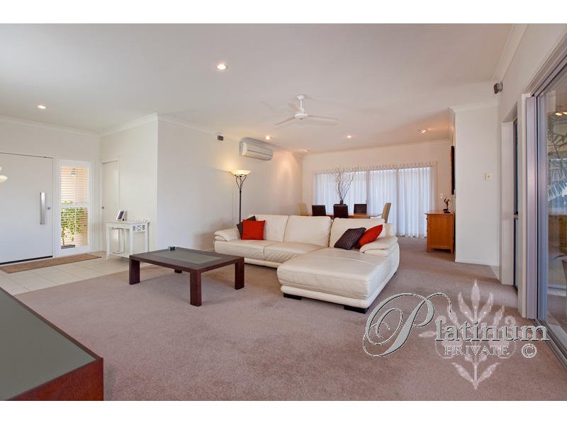 83 Mossvale Drive, Wakerley QLD 4154