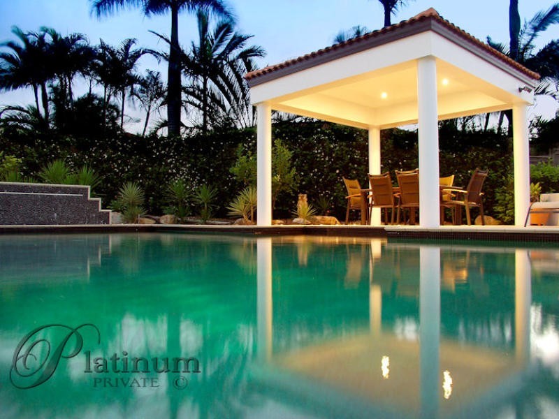 35 Holborn Crescent, Carindale QLD 4152