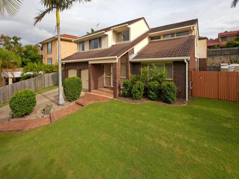 94 Donnington Street, Carindale QLD 4152