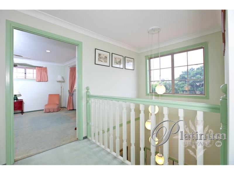 58 Oakmont Street, Carindale QLD 4152