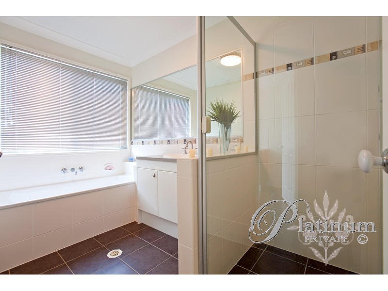 97 GORDON Crescent, Wakerley QLD 4154