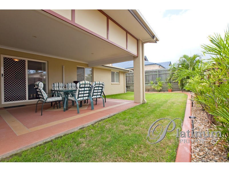 97 GORDON Crescent, Wakerley QLD 4154