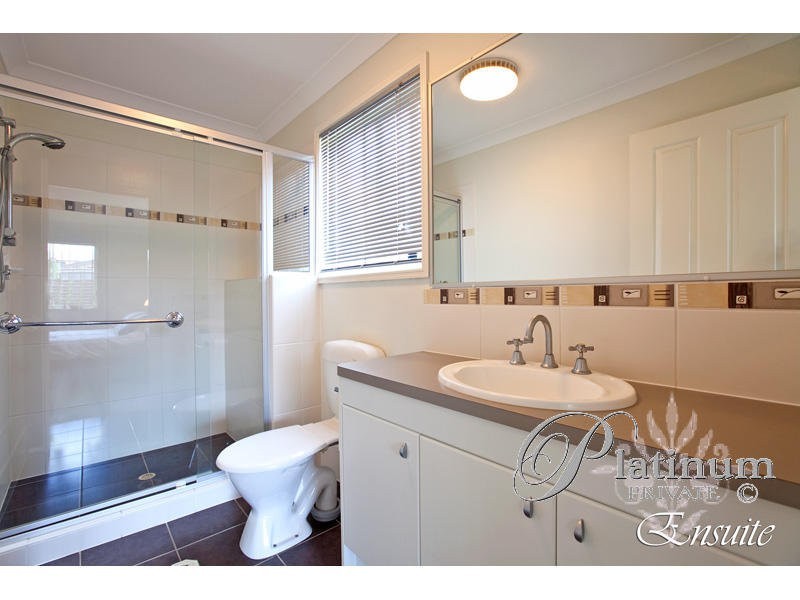 97 GORDON Crescent, Wakerley QLD 4154