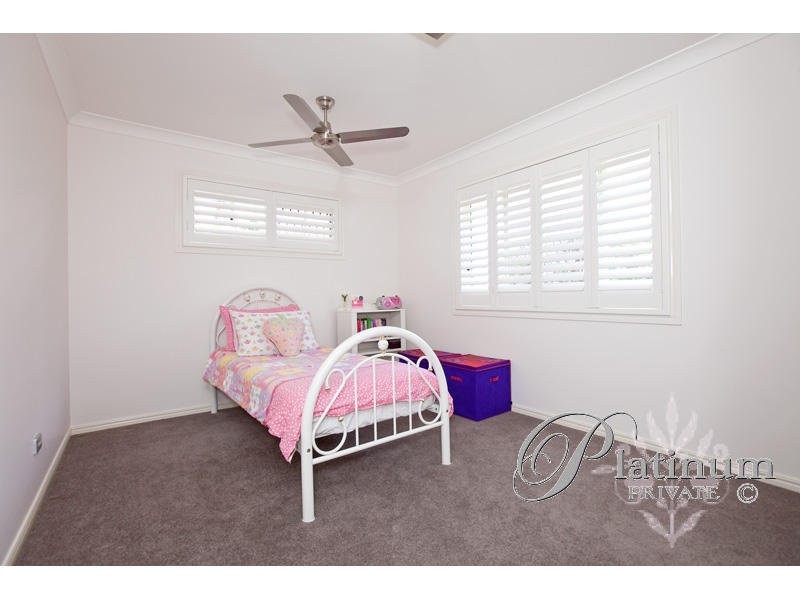 3 Duthie Court, Carindale QLD 4152