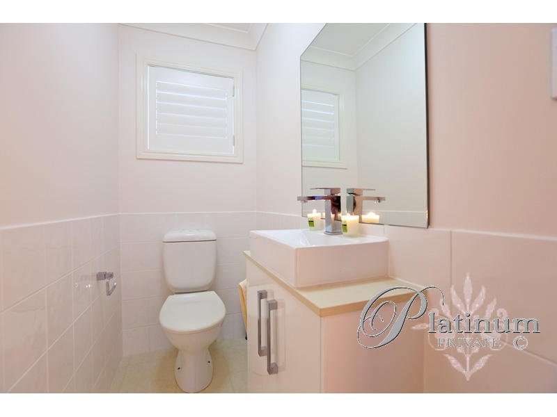 3 Duthie Court, Carindale QLD 4152