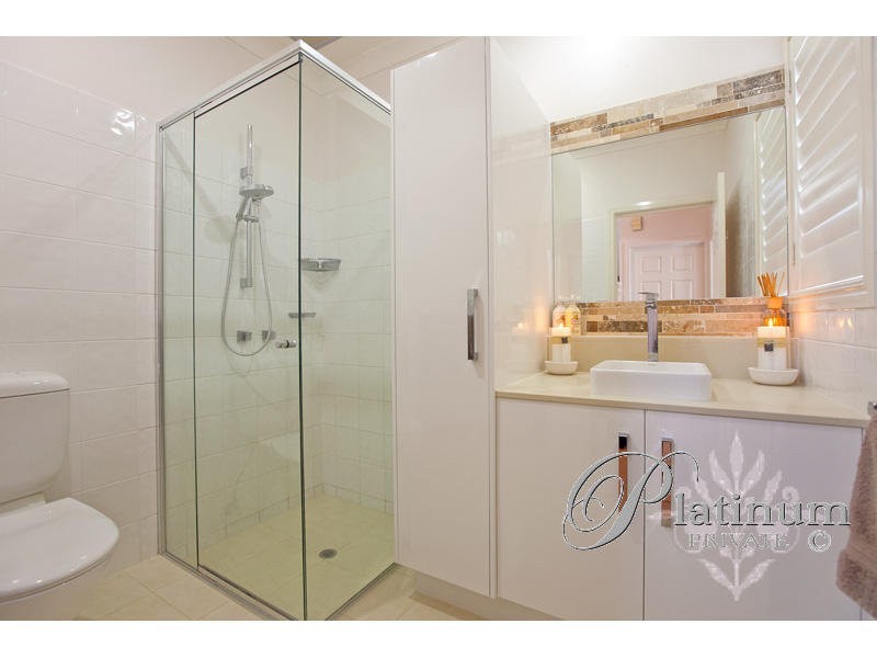 3 Duthie Court, Carindale QLD 4152