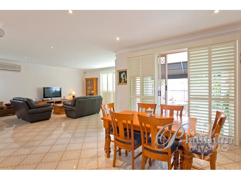 41 Oakmont Street, Carindale QLD 4152