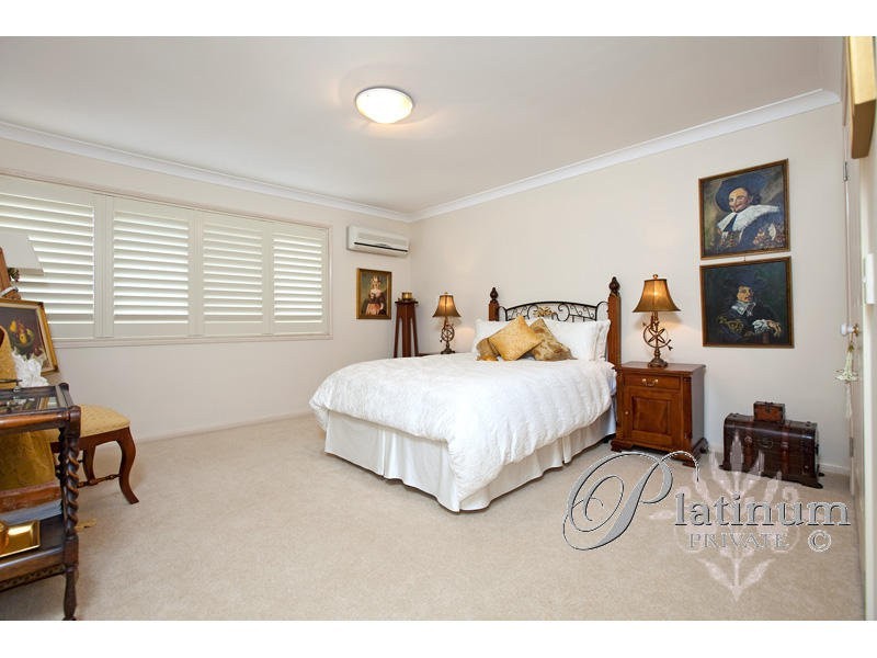 41 Oakmont Street, Carindale QLD 4152