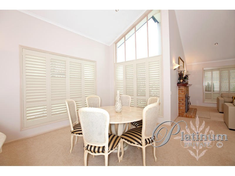 41 Oakmont Street, Carindale QLD 4152