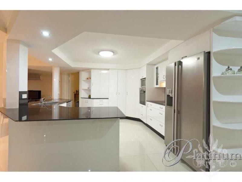 43 Eromanga Street, Carindale QLD 4152