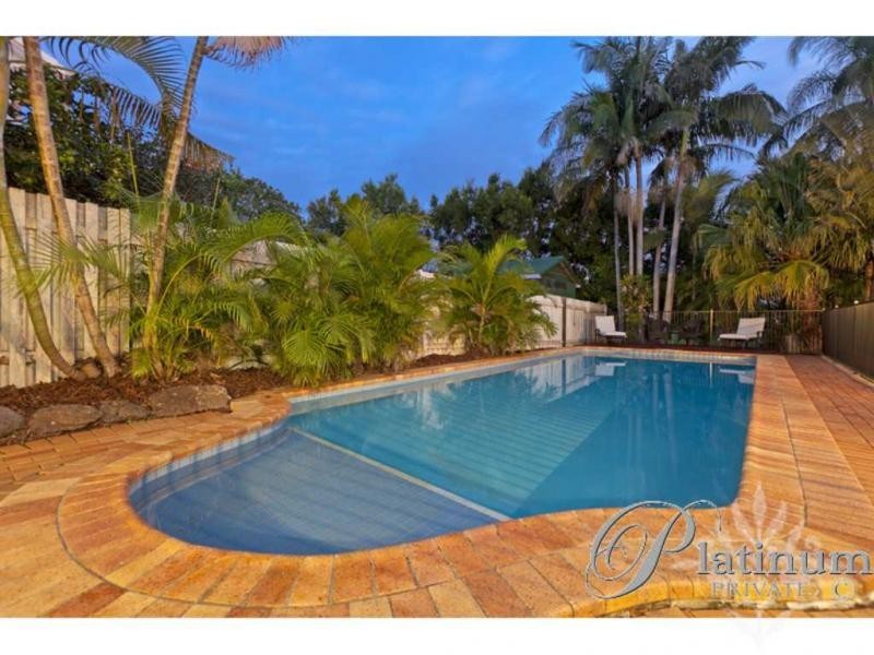 43 Eromanga Street, Carindale QLD 4152