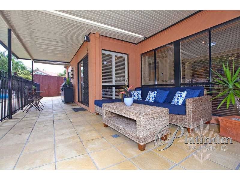 53 Kenilworth Place, Carindale QLD 4152