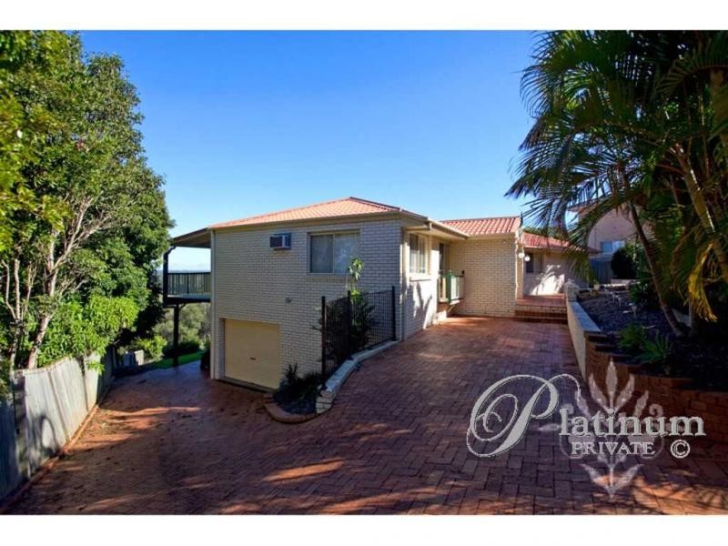 74 Pohon Drive, Tanah Merah QLD 4128