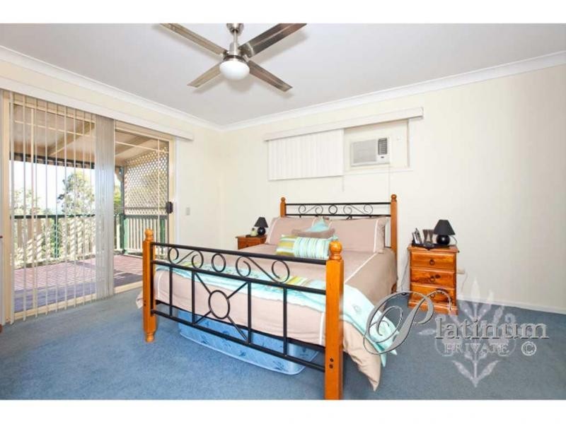 74 Pohon Drive, Tanah Merah QLD 4128