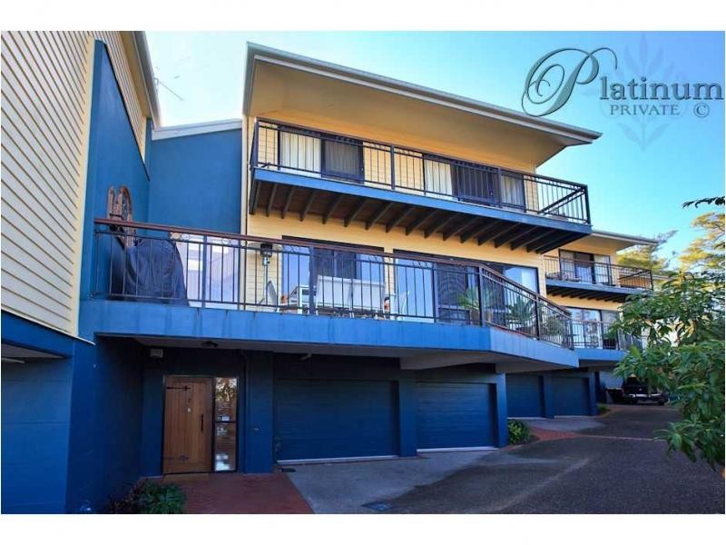 2/9 Riddell Street, Bulimba QLD 4171