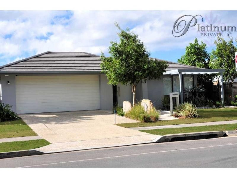 76 Moss Road, Wakerley QLD 4154