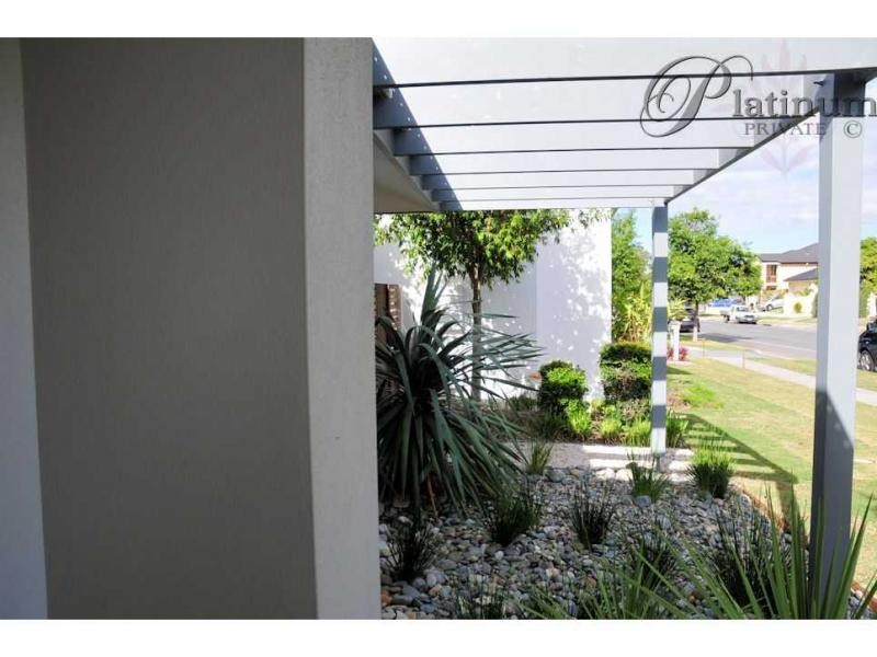 76 Moss Road, Wakerley QLD 4154