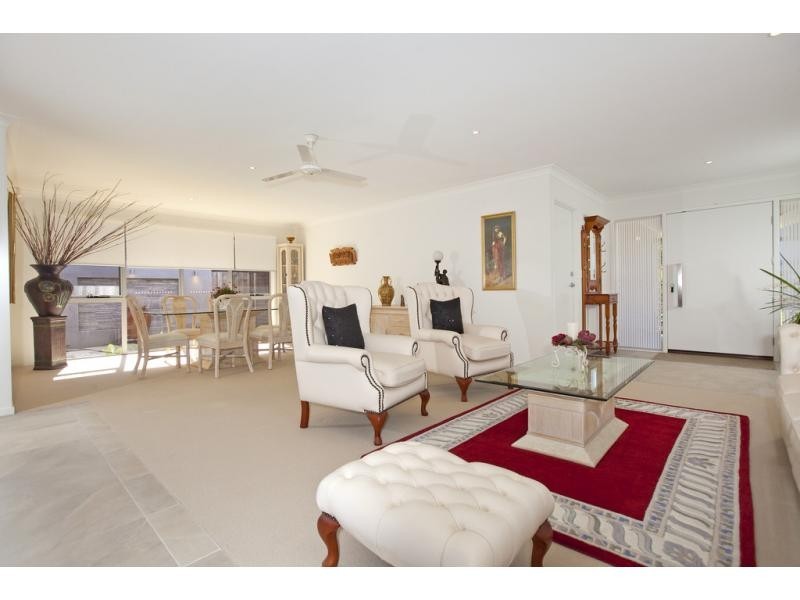 28 Torrens Crescent, Wakerley QLD 4154