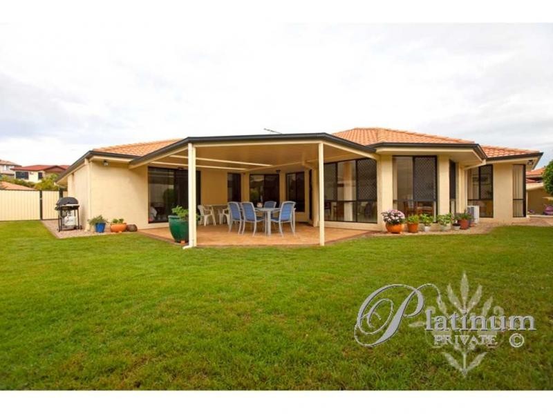 48 Kenilworth Place, Carindale QLD 4152