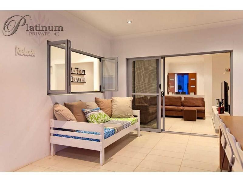 4 Nursery Place, Wakerley QLD 4154