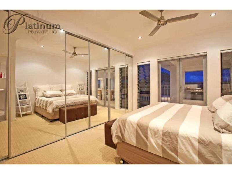 4 Nursery Place, Wakerley QLD 4154